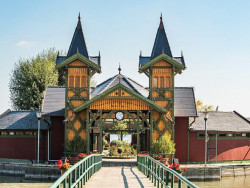 Keszthely - Mestská pláž (Városi strand)  Keszthely