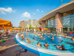 Pobyty Aquaworld 2026 (deti do 14 r. zdarma) 45
